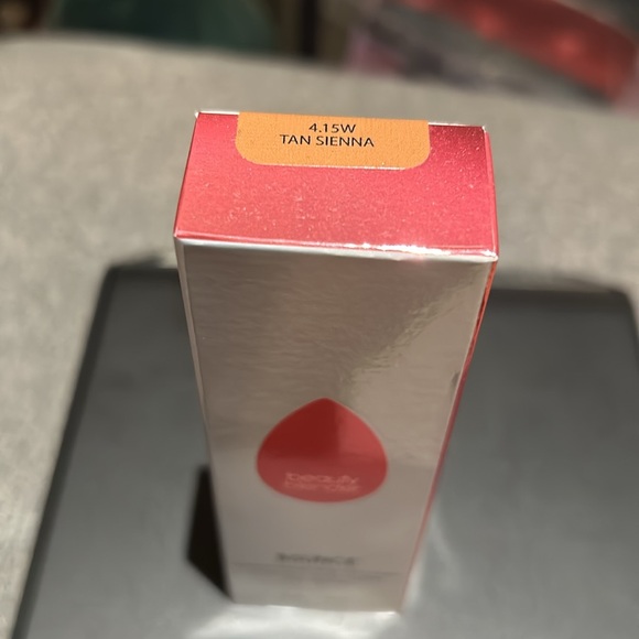 BeautyBlender BOUNCE Concealer 4.15W Tan Sienna - Picture 3 of 4